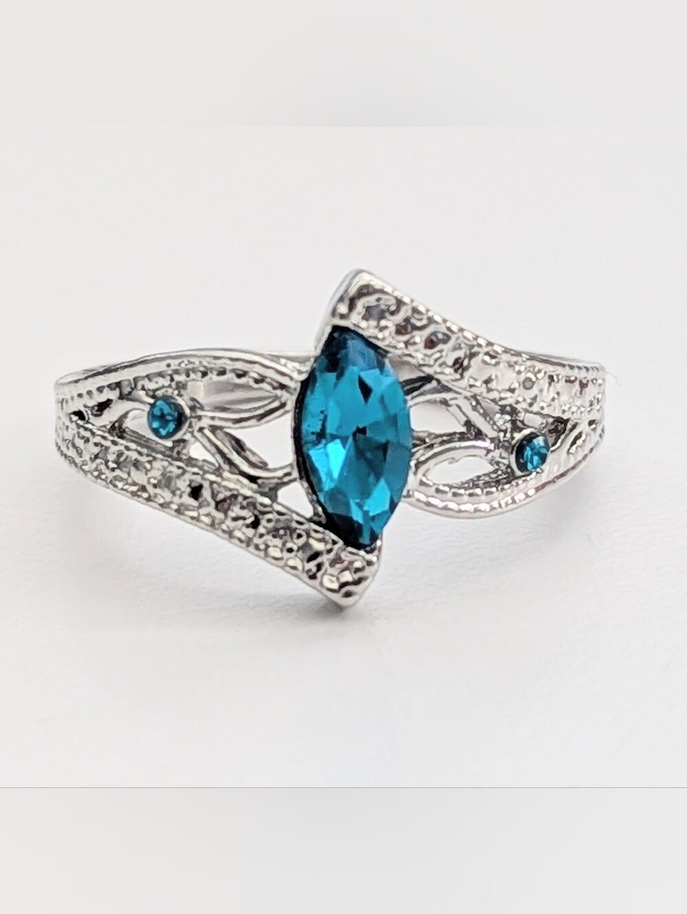 Silver-Tone Women's Engagement-Style Costume Jewelry Ring